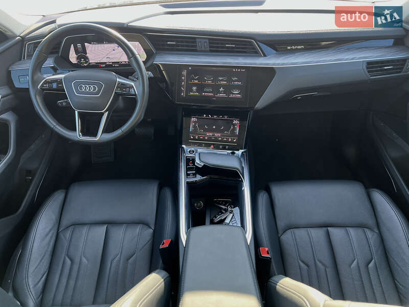 Внедорожник / Кроссовер Audi e-tron 2022 в Луцке