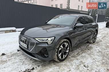 Позашляховик / Кросовер Audi e-tron 2021 в Києві