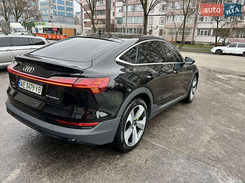 Внедорожник / Кроссовер Audi e-tron 2020 в Каменском фото 16 Внедорожник / Кроссовер Audi e-tron 2020 в Каменском