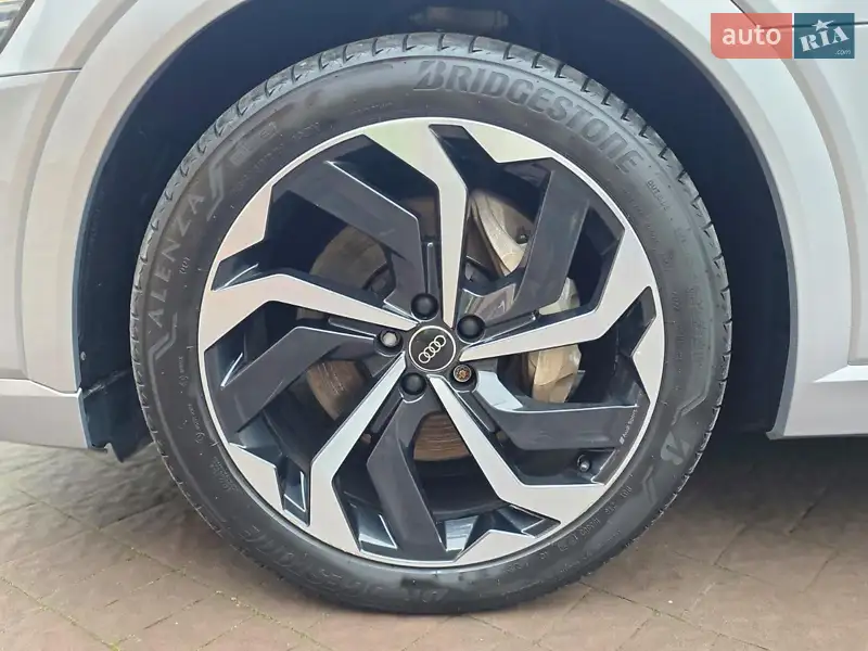 Audi e-tron 2020 VIN WAUZZZGE7MB014763 фото оголошення 32 з 69