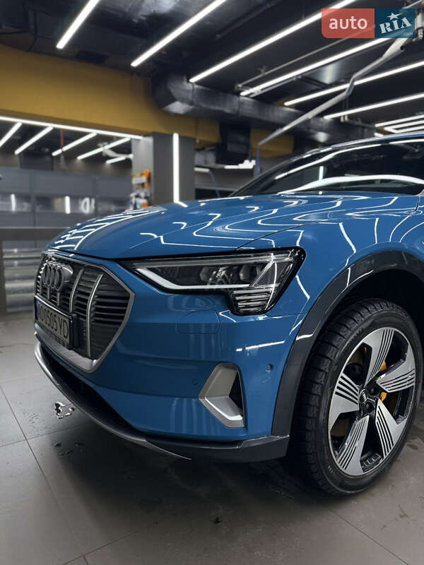 Внедорожник / Кроссовер Audi e-tron 2019 в Ужгороде фото 11 Внедорожник / Кроссовер Audi e-tron 2019 в Ужгороде