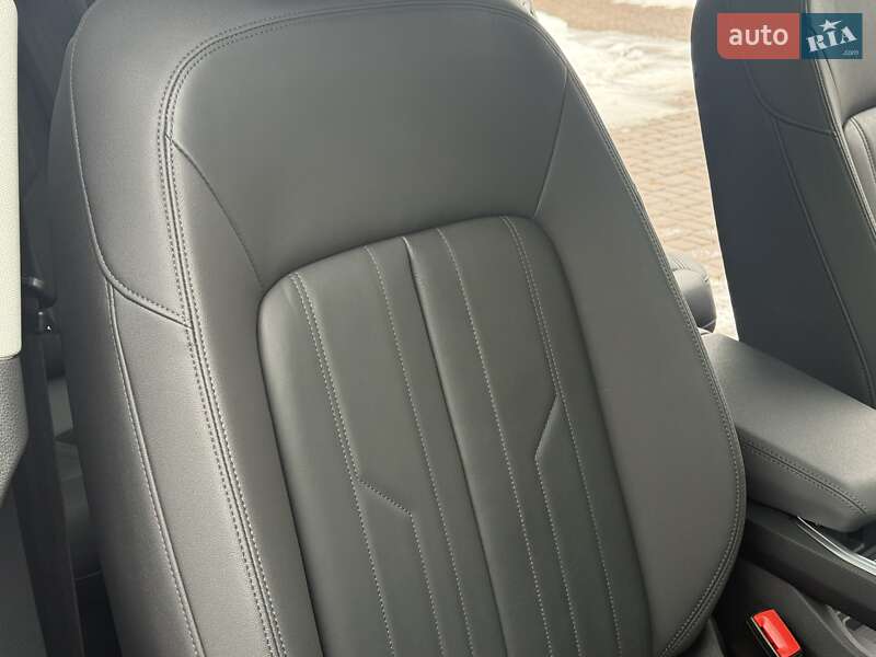 Внедорожник / Кроссовер Audi e-tron 2020 в Ровно