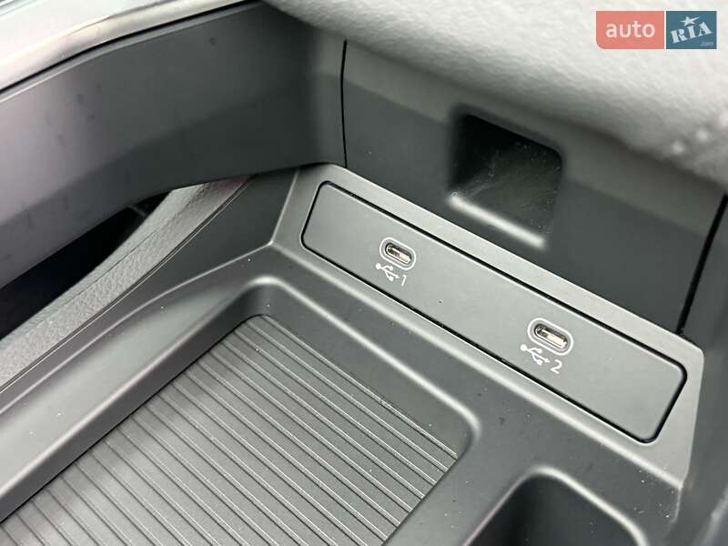 Внедорожник / Кроссовер Audi e-tron 2020 в Ровно