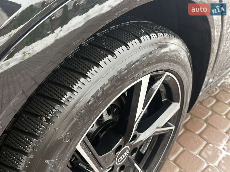 Внедорожник / Кроссовер Audi e-tron 2020 в Ровно