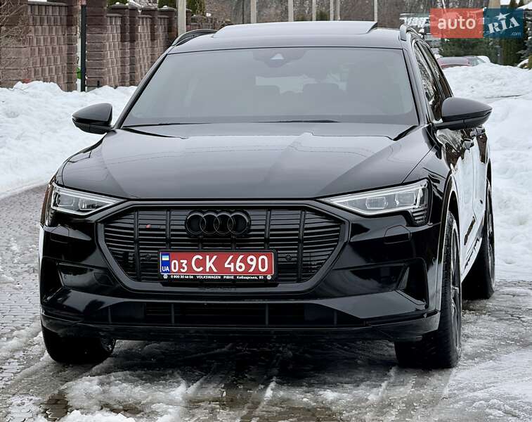 Внедорожник / Кроссовер Audi e-tron 2020 в Ровно