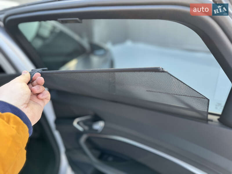 Внедорожник / Кроссовер Audi e-tron 2021 в Киеве