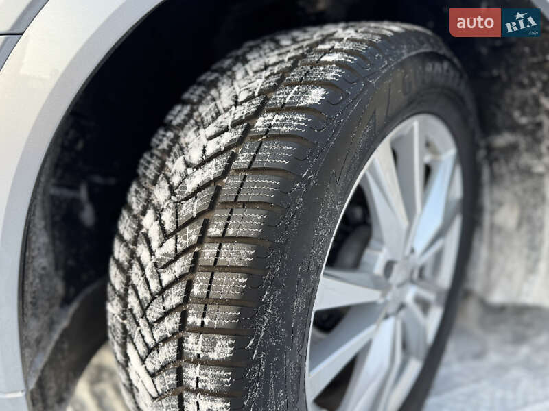 Внедорожник / Кроссовер Audi e-tron 2021 в Киеве