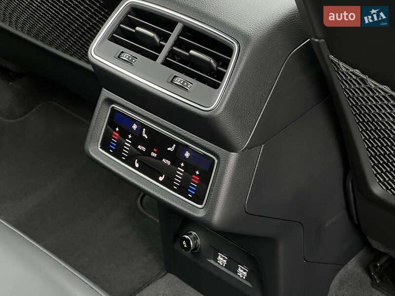 Внедорожник / Кроссовер Audi e-tron 2020 в Луцке фото 47 Внедорожник / Кроссовер Audi e-tron 2020 в Луцке