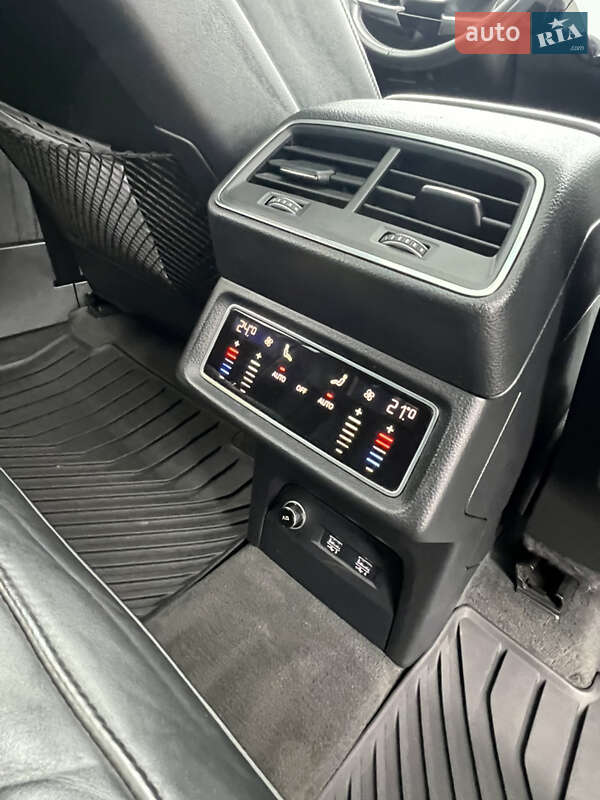 Внедорожник / Кроссовер Audi e-tron 2019 в Днепре фото 11 Внедорожник / Кроссовер Audi e-tron 2019 в Днепре