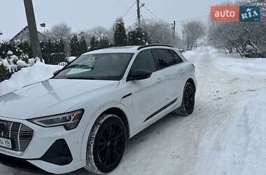 Внедорожник / Кроссовер Audi e-tron 2022 в Тернополе