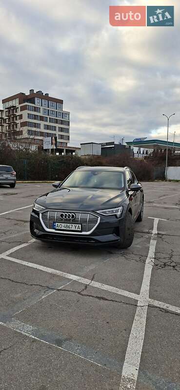 Позашляховик / Кросовер Audi e-tron 2020 в Ужгороді
