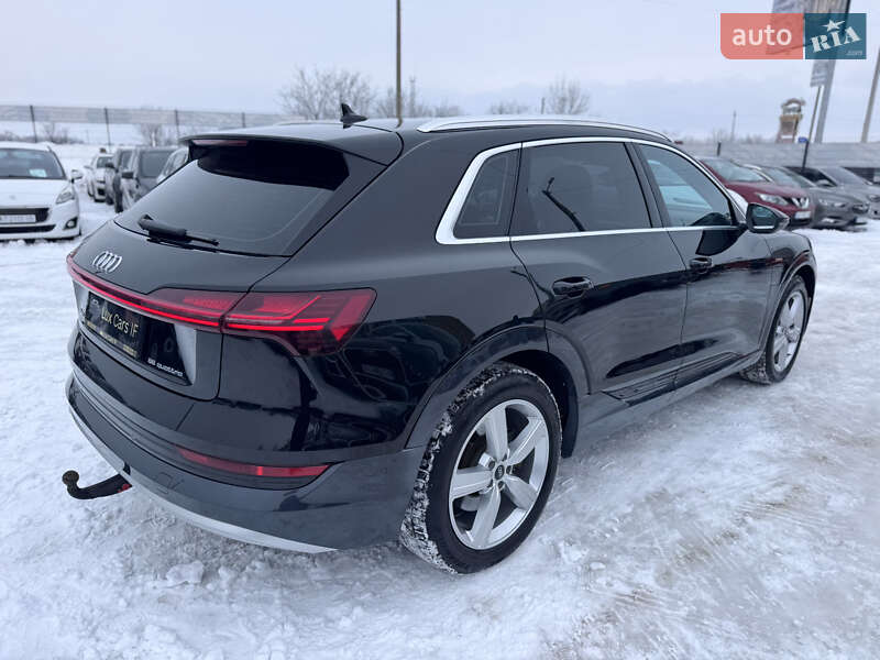 Внедорожник / Кроссовер Audi e-tron 2020 в Ивано-Франковске