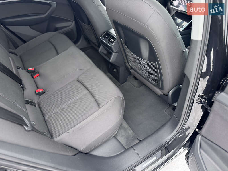 Внедорожник / Кроссовер Audi e-tron 2020 в Ивано-Франковске