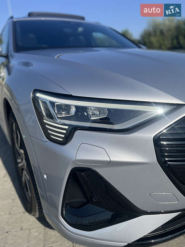 Позашляховик / Кросовер Audi e-tron 2022 в Львові фото 61 Позашляховик / Кросовер Audi e-tron 2022 в Львові
