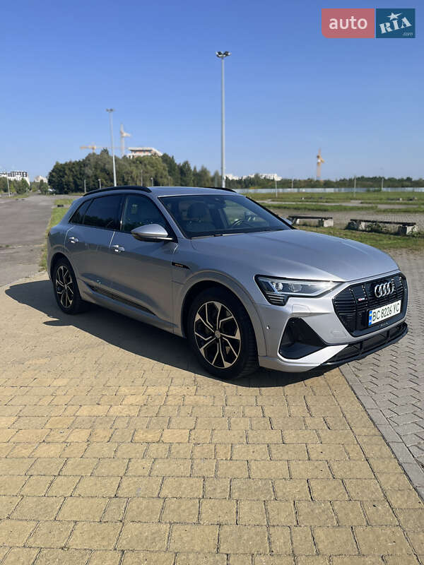 Позашляховик / Кросовер Audi e-tron 2022 в Львові фото 34 Позашляховик / Кросовер Audi e-tron 2022 в Львові