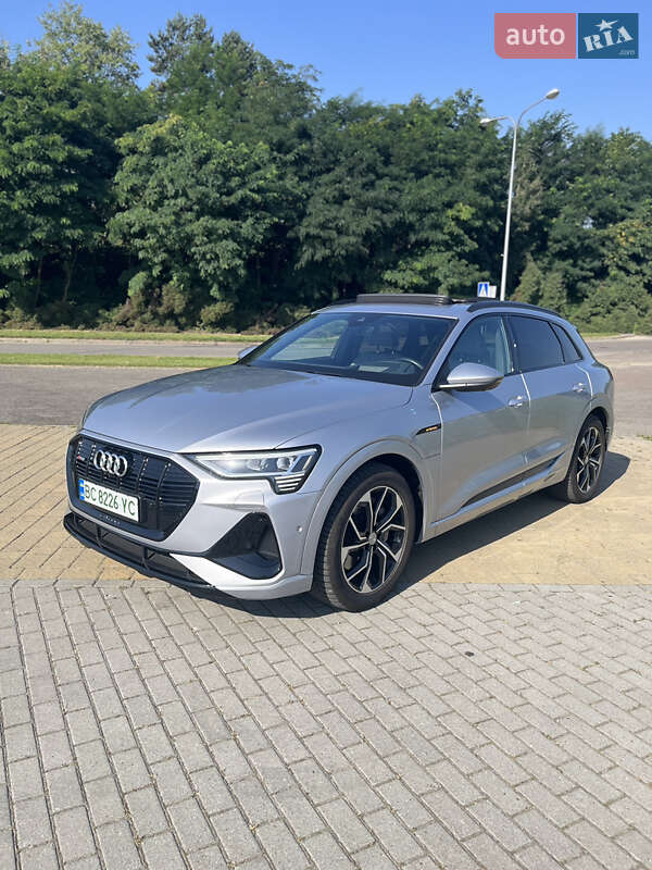 Позашляховик / Кросовер Audi e-tron 2022 в Львові фото 28 Позашляховик / Кросовер Audi e-tron 2022 в Львові