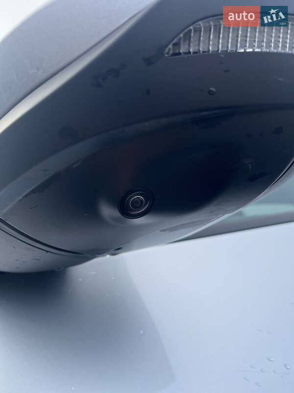 Позашляховик / Кросовер Audi e-tron 2022 в Львові фото 103 Позашляховик / Кросовер Audi e-tron 2022 в Львові