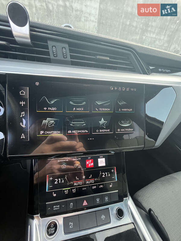 Позашляховик / Кросовер Audi e-tron 2022 в Львові фото 77 Позашляховик / Кросовер Audi e-tron 2022 в Львові