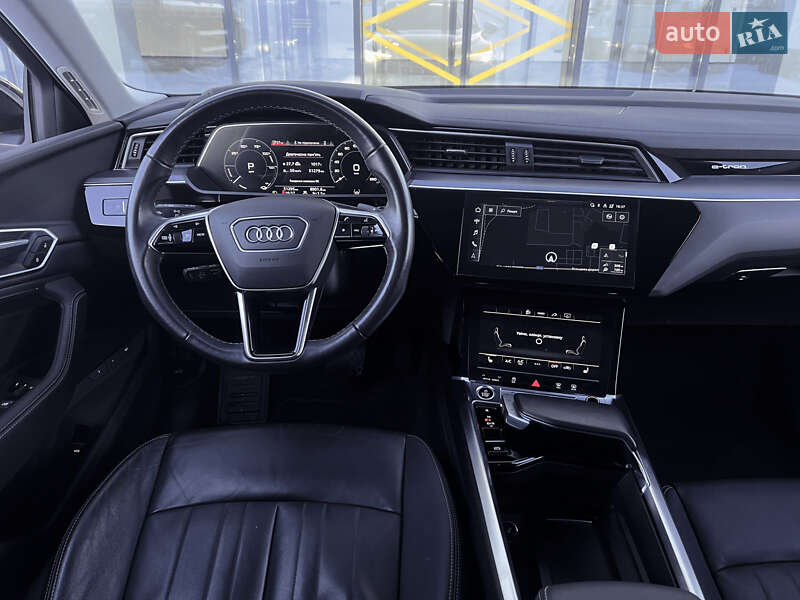 Внедорожник / Кроссовер Audi e-tron 2021 в Львове фото 19 Внедорожник / Кроссовер Audi e-tron 2021 в Львове