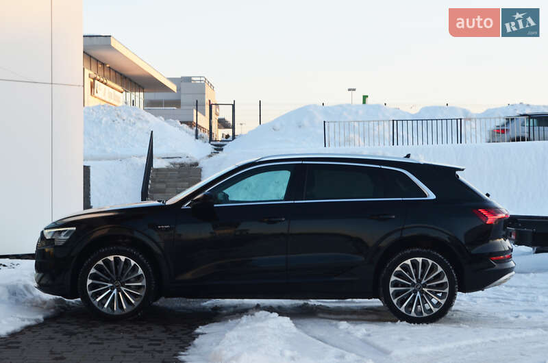 Внедорожник / Кроссовер Audi e-tron 2021 в Львове фото 31 Внедорожник / Кроссовер Audi e-tron 2021 в Львове