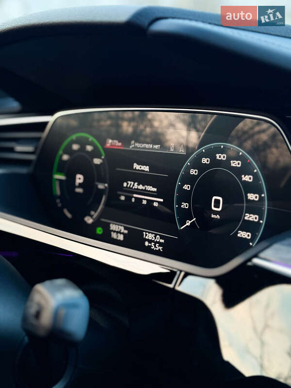 Позашляховик / Кросовер Audi e-tron 2022 в Одесі