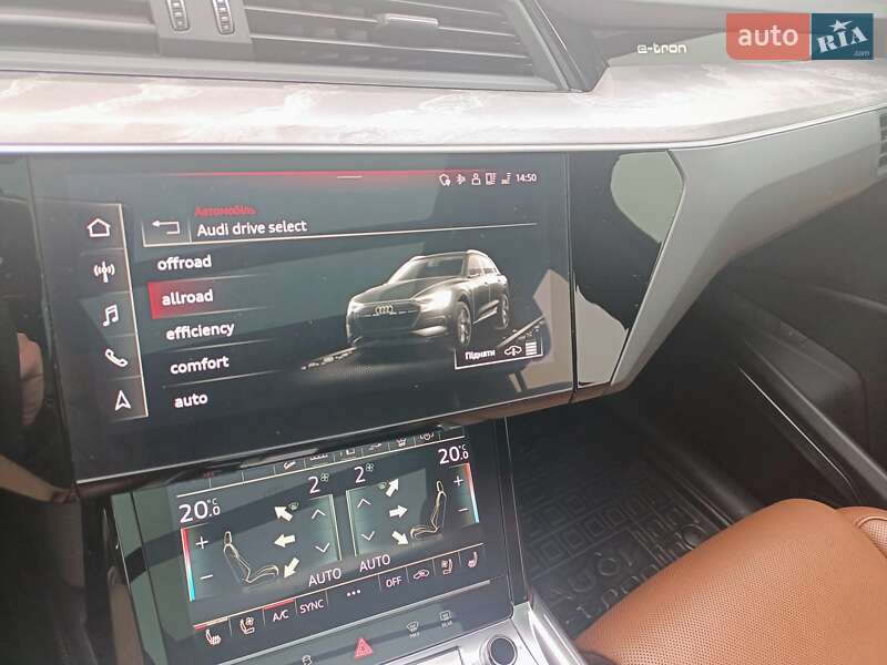 Позашляховик / Кросовер Audi e-tron 2022 в Львові