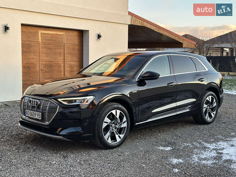 Позашляховик / Кросовер Audi e-tron 2020 в Ужгороді