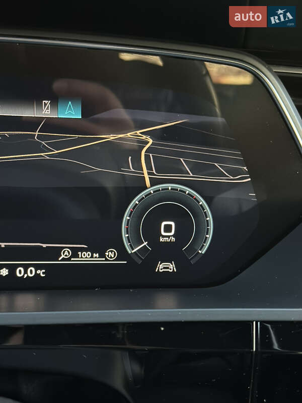 Позашляховик / Кросовер Audi e-tron 2020 в Ужгороді