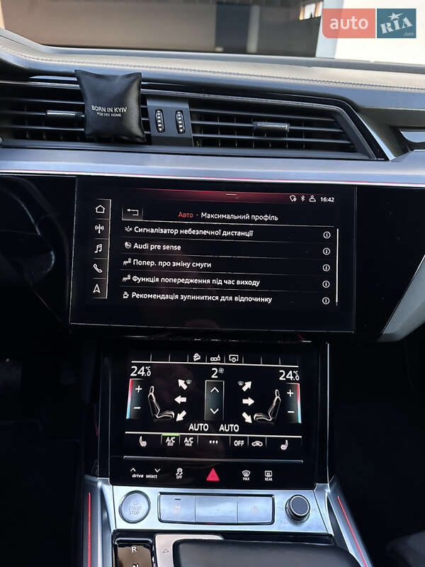 Позашляховик / Кросовер Audi e-tron 2020 в Ужгороді