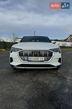 Позашляховик / Кросовер Audi e-tron 2022 в Ужгороді