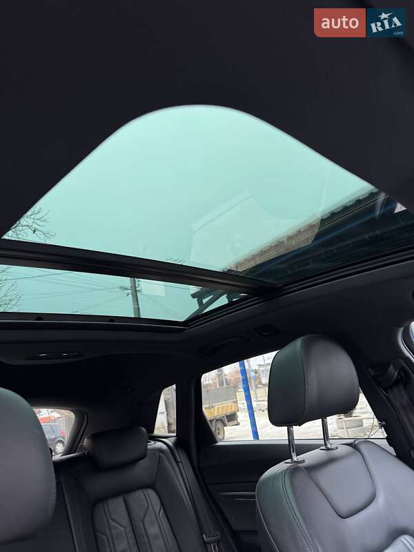 Позашляховик / Кросовер Audi e-tron 2022 в Києві фото 17 Позашляховик / Кросовер Audi e-tron 2022 в Києві