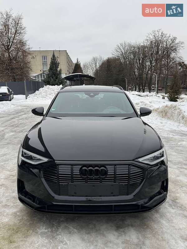 Позашляховик / Кросовер Audi e-tron 2022 в Києві фото 3 Позашляховик / Кросовер Audi e-tron 2022 в Києві