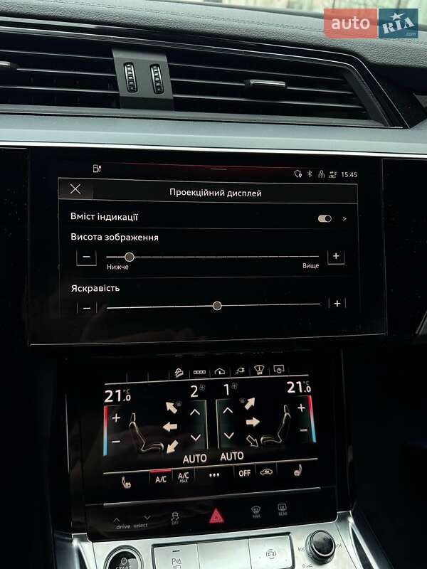 Позашляховик / Кросовер Audi e-tron 2022 в Києві фото 33 Позашляховик / Кросовер Audi e-tron 2022 в Києві