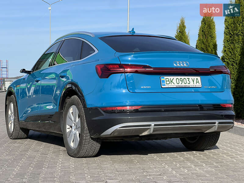 Внедорожник / Кроссовер Audi e-tron 2020 в Львове