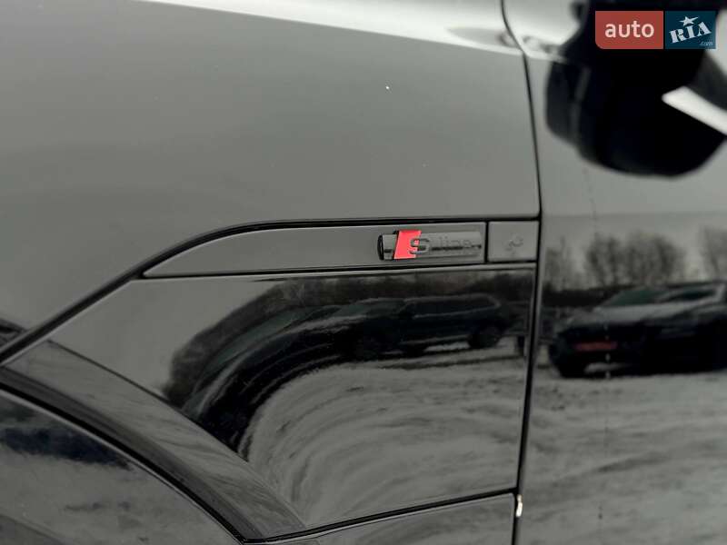 Позашляховик / Кросовер Audi e-tron 2020 в Рівному