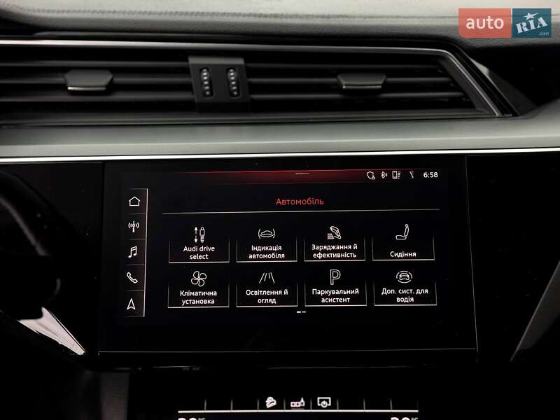 Позашляховик / Кросовер Audi e-tron 2020 в Рівному