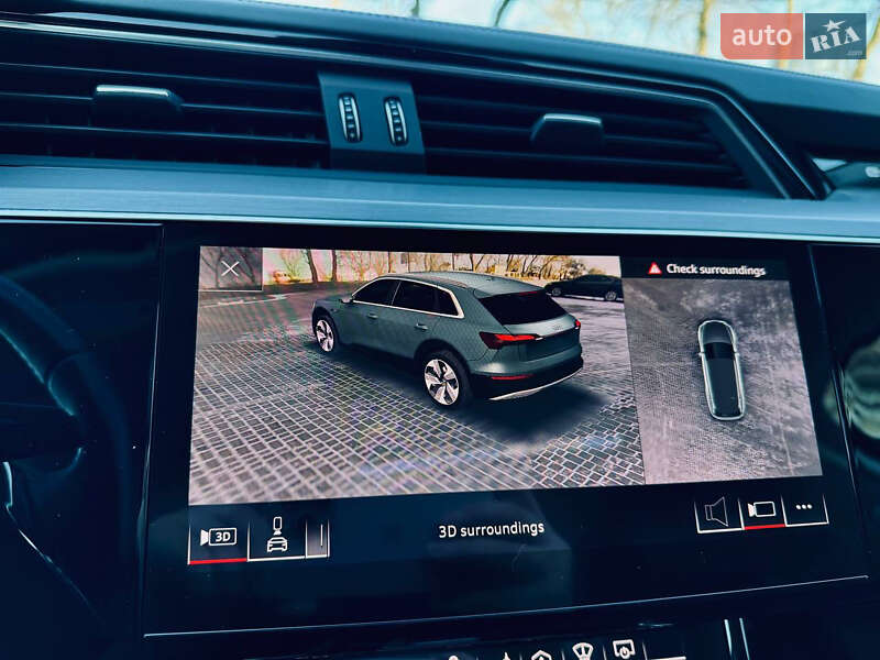 Внедорожник / Кроссовер Audi e-tron 2019 в Одессе