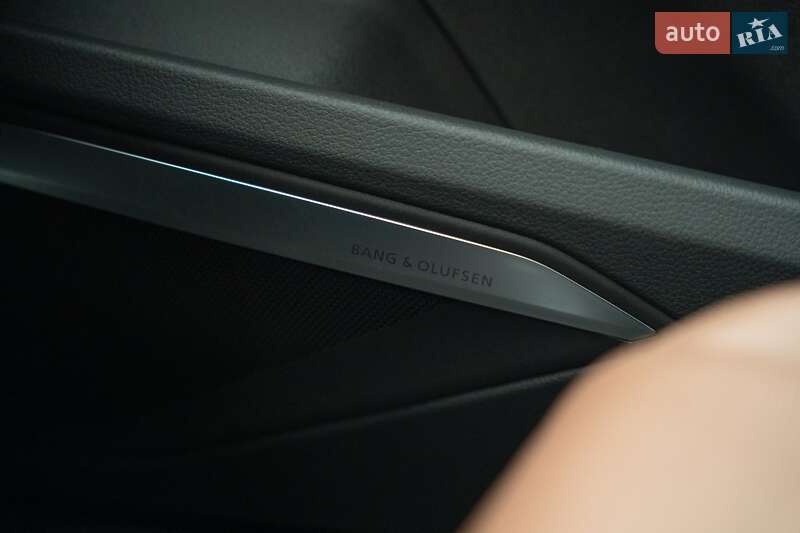 Позашляховик / Кросовер Audi e-tron 2022 в Чернівцях фото 22 Позашляховик / Кросовер Audi e-tron 2022 в Чернівцях