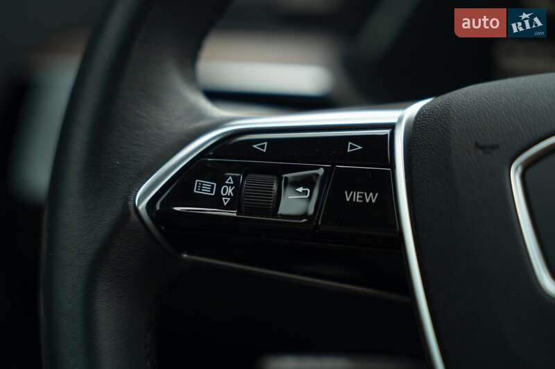 Позашляховик / Кросовер Audi e-tron 2022 в Чернівцях фото 31 Позашляховик / Кросовер Audi e-tron 2022 в Чернівцях