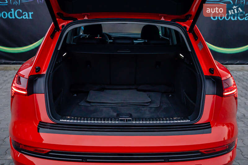 Внедорожник / Кроссовер Audi e-tron 2021 в Луцке