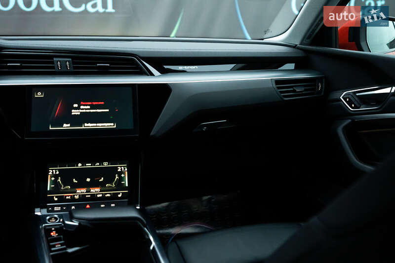 Внедорожник / Кроссовер Audi e-tron 2021 в Луцке