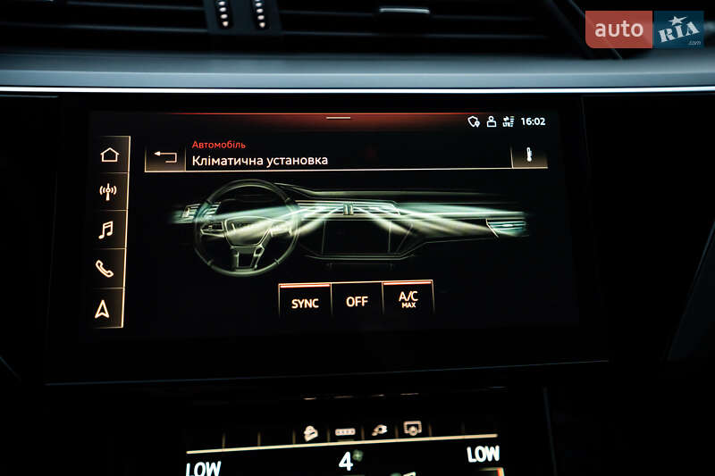 Внедорожник / Кроссовер Audi e-tron 2021 в Луцке