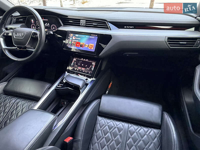 Внедорожник / Кроссовер Audi e-tron 2020 в Дрогобыче фото 25 Внедорожник / Кроссовер Audi e-tron 2020 в Дрогобыче