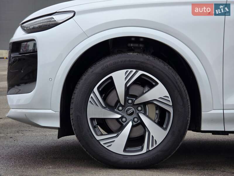 Внедорожник / Кроссовер Audi e-tron 2025 в Киеве фото 10 Внедорожник / Кроссовер Audi e-tron 2025 в Киеве