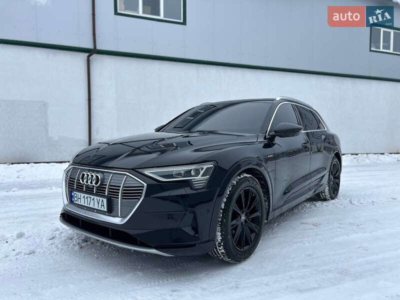 Позашляховик / Кросовер Audi e-tron 2020 в Вінниці фото Позашляховик / Кросовер Audi e-tron 2020 в Вінниці