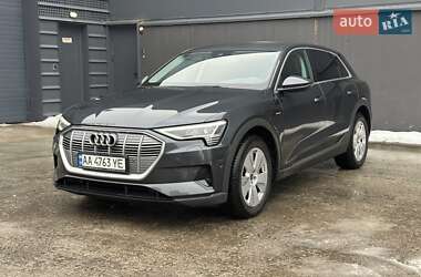 Позашляховик / Кросовер Audi e-tron 2020 в Києві