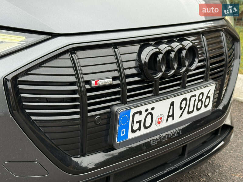 Позашляховик / Кросовер Audi e-tron 2021 в Рівному фото 11 Позашляховик / Кросовер Audi e-tron 2021 в Рівному