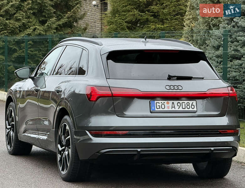 Позашляховик / Кросовер Audi e-tron 2021 в Рівному фото 28 Позашляховик / Кросовер Audi e-tron 2021 в Рівному