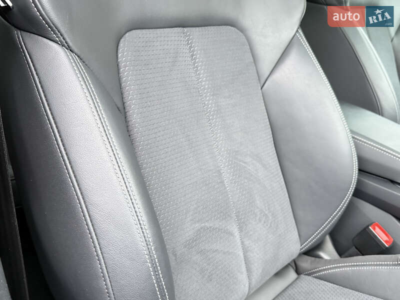 Позашляховик / Кросовер Audi e-tron 2021 в Рівному фото 94 Позашляховик / Кросовер Audi e-tron 2021 в Рівному