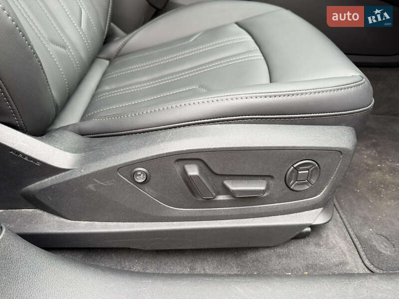 Внедорожник / Кроссовер Audi e-tron 2020 в Житомире фото 16 Внедорожник / Кроссовер Audi e-tron 2020 в Житомире